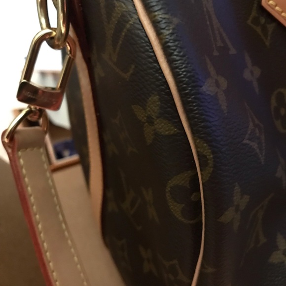 S🚫LD!!! AUTHENTIC “LIKE NEW” LOUIS VUITTON SPEEDY MONOGRAM BANDOULIÈRE 30 - Picture 3 of 15